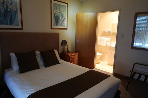 Southgate Motel - Foster Accommodation 11