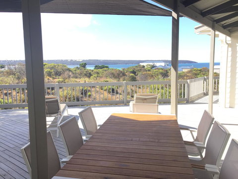 White Sands Holiday Retreat - Foster Accommodation 11