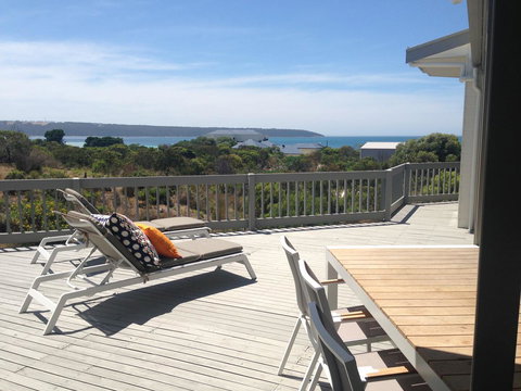 White Sands Holiday Retreat - Foster Accommodation 3