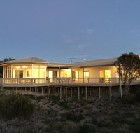 White Sands Holiday Retreat - Foster Accommodation