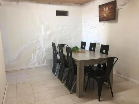 Aussie Opal Diggers Outback Retreat-Undergound - Foster Accommodation 2