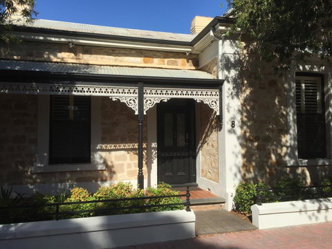 8 Osborne - Foster Accommodation 0