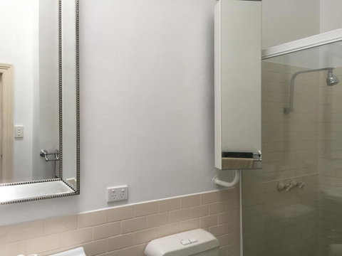 8 Osborne - Foster Accommodation 11