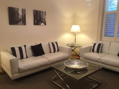 8 Osborne - Foster Accommodation 6