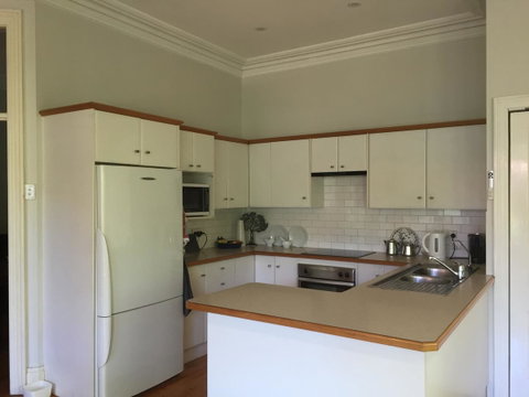 8 Osborne - Foster Accommodation 15