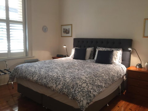 8 Osborne - Foster Accommodation 10