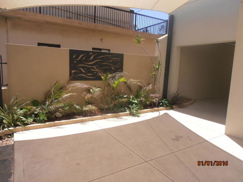 Atlantic West Beach Apartments - Foster Accommodation 8