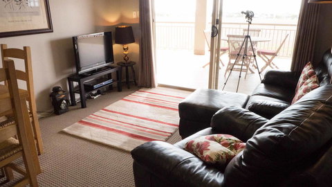 Rezare House Bed & Breakfast - Foster Accommodation 28