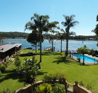 Lake Edge Apartments - Foster Accommodation