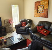 Explore Adelaide Gawler the Barossa and Clare Valleys all-in-one - Foster Accommodation