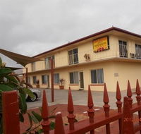 Esplanade Apartments at West Beach - Foster Accommodation