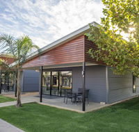Paringa Resort - Foster Accommodation