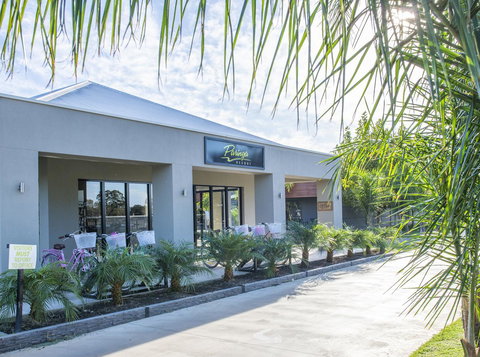 Paringa Resort - Foster Accommodation 12