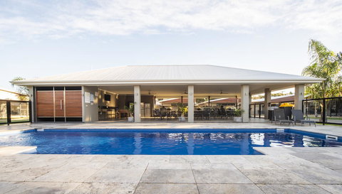 Paringa Resort - Foster Accommodation 1