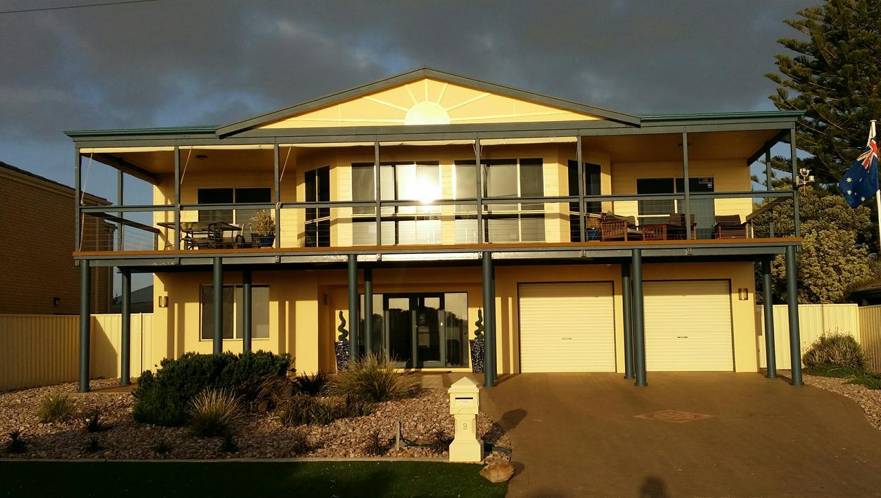  Foster Accommodation