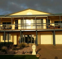 Beachside Escape on The Esplanade - Foster Accommodation