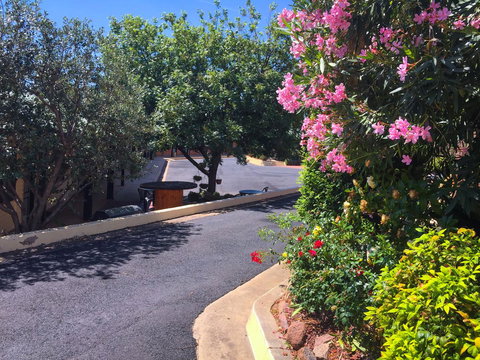 Ten Dollar Town Motel - Foster Accommodation 20