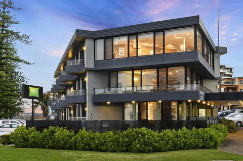 Ibis Styles Port Macquarie - Foster Accommodation 0