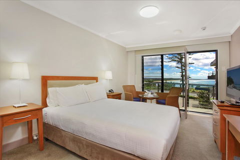 Ibis Styles Port Macquarie - Foster Accommodation 24