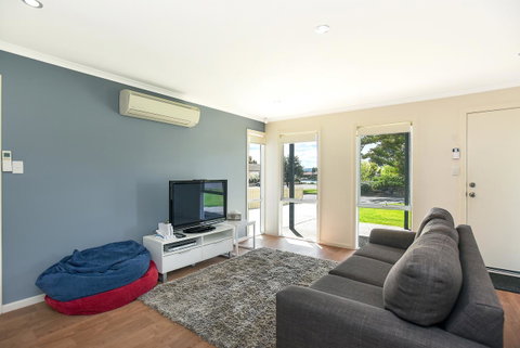 'Hope House' - Encounter Bay - Foster Accommodation 9