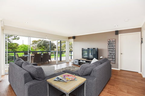 'Hope House' - Encounter Bay - Foster Accommodation 6