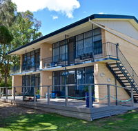 Longbeach Apartments - Foster Accommodation