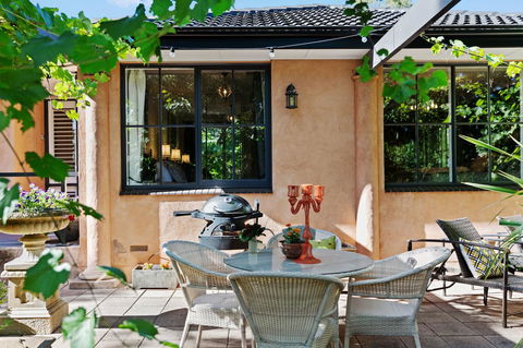 Adelaide Hills Retreats - Foster Accommodation 41