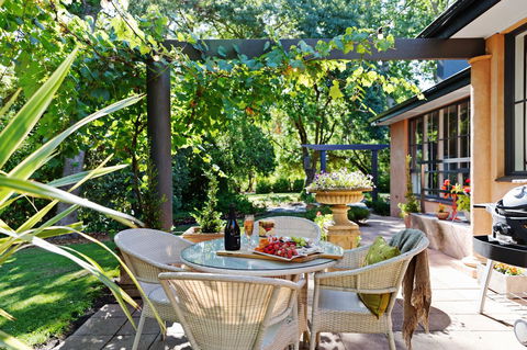 Adelaide Hills Retreats - Foster Accommodation 33
