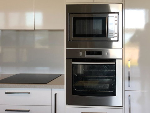 Beachview - Foster Accommodation 14