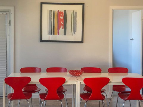 Beachview - Foster Accommodation 8