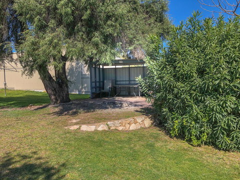 Beachview - Foster Accommodation 29