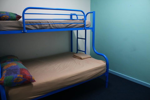 My Place & Adelaide Backpackers Hostel - Foster Accommodation 3