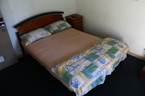 My Place & Adelaide Backpackers Hostel - Foster Accommodation 7