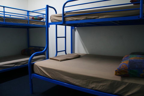 My Place & Adelaide Backpackers Hostel - Foster Accommodation 9