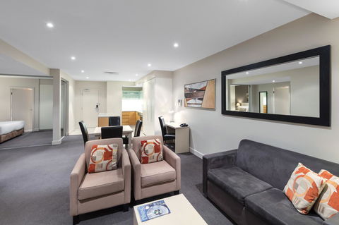 Apartments @ 16 Holdfast - Foster Accommodation 8