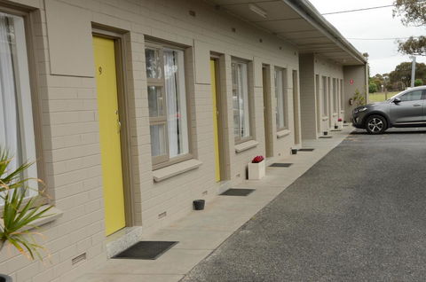 105 On The Park - Foster Accommodation 5