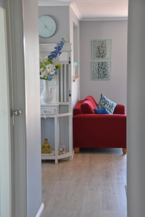 Beach Life Retreat - Foster Accommodation 17