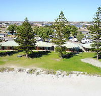 Wallaroo Holiday Park - Foster Accommodation