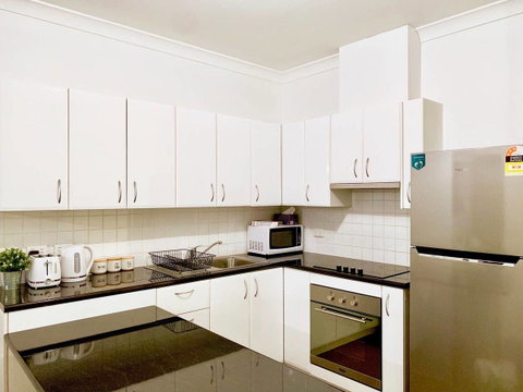 Project BNB On Waymouth - Foster Accommodation 12