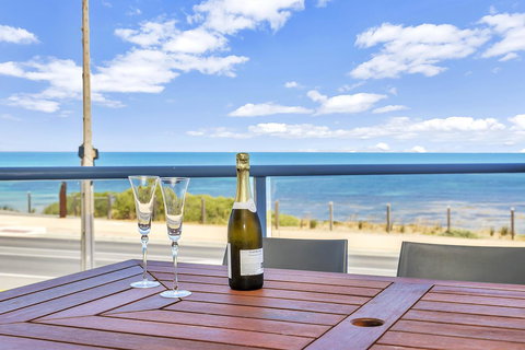 Sail Away - Foster Accommodation 2