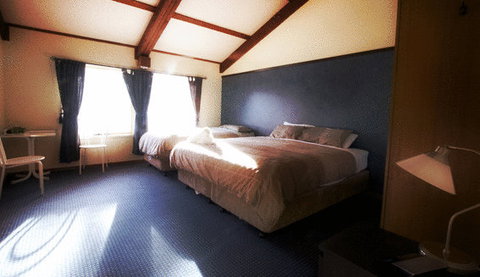 Snowy Gums Chalet - Foster Accommodation 11