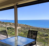 Ochre Point Beach House on Moana Seafront - Foster Accommodation