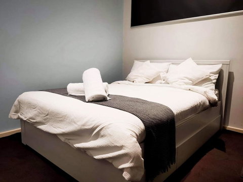 Project BNB On York - Foster Accommodation 5