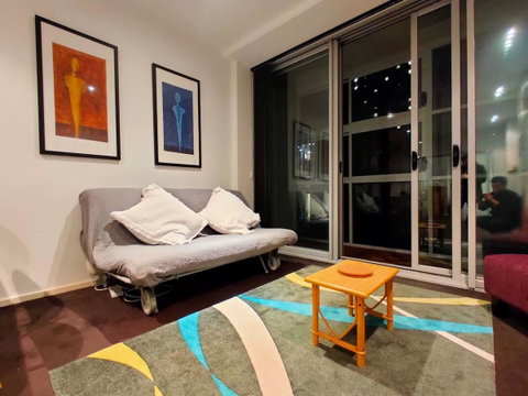 Project BNB On York - Foster Accommodation 8