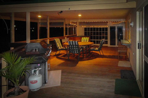 Baywatch - Foster Accommodation 11