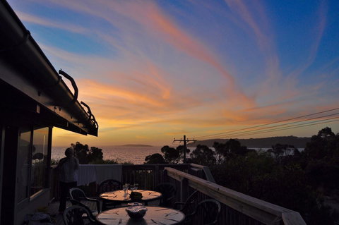 Dolphinview - Foster Accommodation 15