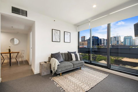 Swainson On Grote - Foster Accommodation 11