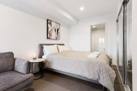 Swainson On Grote - Foster Accommodation 25