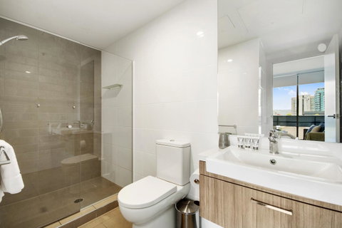 Swainson On Grote - Foster Accommodation 13