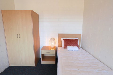 Harbour View Motel - Foster Accommodation 22